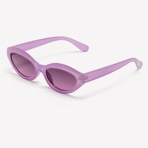 PENN. โข Cateye Frame Purple Sunglasses